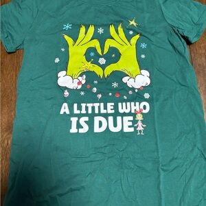 Green Maternity Shirt with Fun Graphic